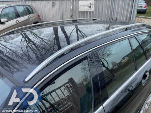 Gebruikte Dakrail set Mercedes C Estate (S204) 3.0 C-320 CDI V6 24V 4-Matic Prijs € 99,99 Margeregeling aangeboden door Autodemontage Aandijk