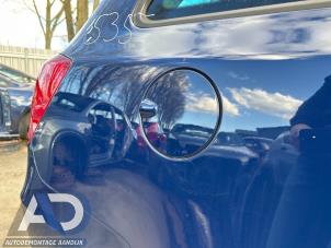 Używane Pokrywa wlewu paliwa Skoda Fabia II Combi 1.6 TDI 16V 90 Cena € 29,99 Procedura marży oferowane przez Autodemontage Aandijk