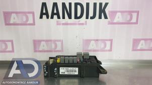 Używane Skrzynka bezpieczników Kia Sorento I (JC) 2.5 CRDi 16V Cena € 49,99 Procedura marży oferowane przez Autodemontage Aandijk