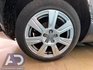 Begagnade Hjul Audi A6 (C6) 2.0 T FSI 16V Pris € 99,99 Marginaltabell erbjuds av Autodemontage Aandijk