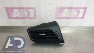 Gebruikte Luchtrooster Dashboard BMW 2 serie Active Tourer (F45) 218i 1.5 TwinPower Turbo 12V Prijs € 24,99 Margeregeling aangeboden door Autodemontage Aandijk