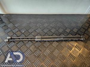 Gebruikte Gasdemper Motorkap Set Mercedes E Estate (S212) E-350 CDI V6 24V BlueEfficiency Prijs € 29,99 Margeregeling aangeboden door Autodemontage Aandijk