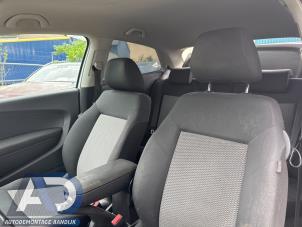 Gebruikte Bekleding Set (compleet) Volkswagen Polo V (6R) 1.2 TDI 12V BlueMotion Prijs € 174,99 Margeregeling aangeboden door Autodemontage Aandijk