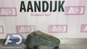 Używane Fäste, växellåda Mercedes B (W245) 2.0 B-200 16V Cena € 19,99 Procedura marży oferowane przez Autodemontage Aandijk