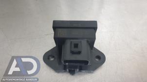 Begagnade ADM-bränslemodul Ford Focus 3 1.0 Ti-VCT EcoBoost 12V 100 Pris € 19,99 Marginaltabell erbjuds av Autodemontage Aandijk