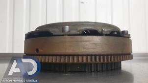 Gebruikte Dubbele massa vliegwiel Fiat Fiorino (225) 1.3 JTD 16V Multijet Prijs € 119,99 Margeregeling aangeboden door Autodemontage Aandijk