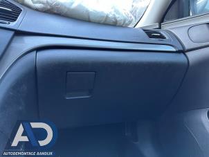 Gebruikte Handschoenenkastje Opel Insignia Sports Tourer 1.6 Turbo 16V Ecotec Prijs € 34,99 Margeregeling aangeboden door Autodemontage Aandijk