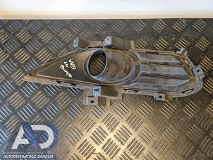 Gebruikte Afdekplaat mistlamp links Ford Mondeo V Wagon 2.0 TDCi 150 16V Prijs € 39,99 Margeregeling aangeboden door Autodemontage Aandijk