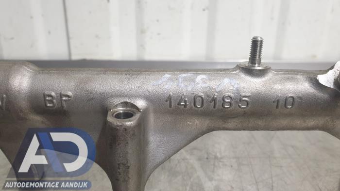 Galerij (Injectie) van een BMW 2 serie Active Tourer (F45) 218i 1.5 TwinPower Turbo 12V 2016