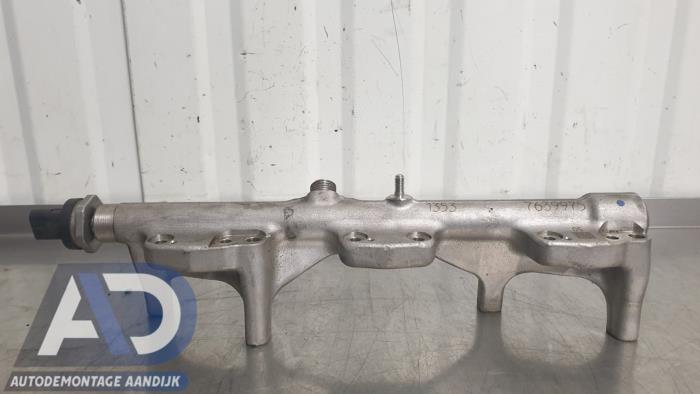 Galerij (Injectie) van een BMW 2 serie Active Tourer (F45) 218i 1.5 TwinPower Turbo 12V 2016