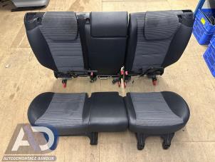 Begagnade Baksätesbänk Mercedes A (W169) 1.5 A-150 5-Drs. Pris € 99,99 Marginaltabell erbjuds av Autodemontage Aandijk