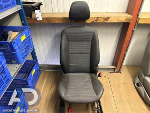 Begagnade Säte, höger Mercedes B (W245) 1.7 B-170 16V Pris € 94,99 Marginaltabell erbjuds av Autodemontage Aandijk