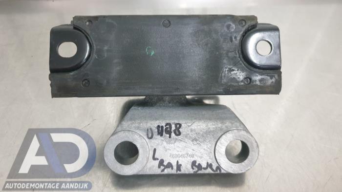 Fäste, växellåda från en Opel Corsa E 1.4 16V 2019