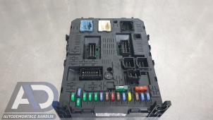 Begagnade Säkringsbox Peugeot 3008 I (0U/HU) 1.6 VTI 16V Pris € 74,99 Marginaltabell erbjuds av Autodemontage Aandijk