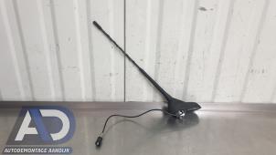 Begagnade Antenn Peugeot 3008 I (0U/HU) 1.6 VTI 16V Pris € 29,99 Marginaltabell erbjuds av Autodemontage Aandijk