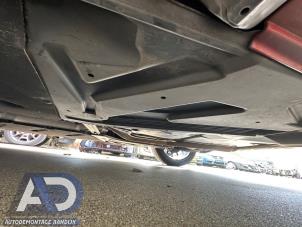 Używane Zbiornik Mercedes A (W176) 1.6 A-180 16V Cena € 124,99 Procedura marży oferowane przez Autodemontage Aandijk