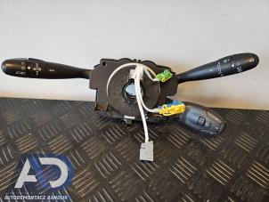 Begagnade Spak, rattstång Peugeot 307 SW (3H) 1.6 HDiF 110 16V Pris € 149,99 Marginaltabell erbjuds av Autodemontage Aandijk