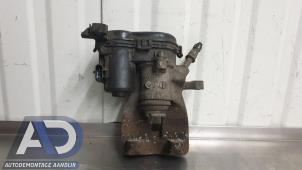 Używane Zacisk hamulcowy prawy tyl Mercedes A (W176) 1.6 A-180 16V Cena € 49,99 Procedura marży oferowane przez Autodemontage Aandijk