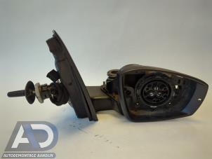 Begagnade Skärmspegel, höger Volkswagen Polo V (6R) 1.2 TSI Pris € 19,99 Marginaltabell erbjuds av Autodemontage Aandijk