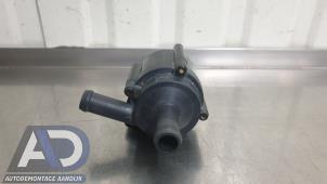 Używane Pompa wodna Ford Transit Custom 1.0 12V Ecoboost PHEV Cena € 39,99 Procedura marży oferowane przez Autodemontage Aandijk
