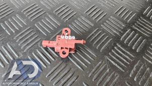 Gebruikte Airbag Sensor Mini Mini (F56) 1.5 12V Cooper Prijs € 29,99 Margeregeling aangeboden door Autodemontage Aandijk