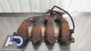 Begagnade Avgasgrenrör Renault Laguna II (BG) 2.0 16V Pris € 49,99 Marginaltabell erbjuds av Autodemontage Aandijk