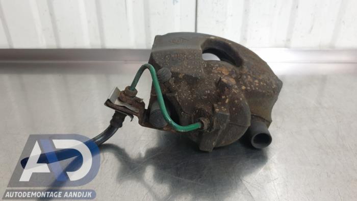 Främre bromsok, vänster från en Renault Laguna II (BG) 2.0 16V 2005