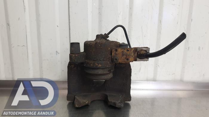 Främre bromsok, höger från en Renault Laguna II (BG) 2.0 16V 2005