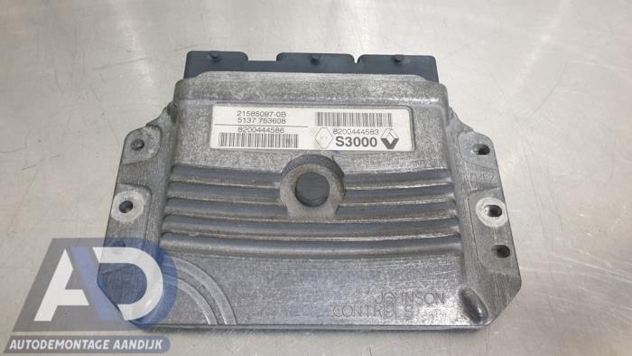 Dator, motorstyrning från en Renault Laguna II (BG) 2.0 16V 2005