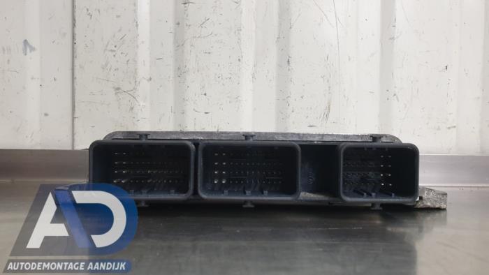 Dator, motorstyrning från en Renault Laguna II (BG) 2.0 16V 2005