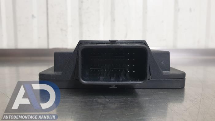 Gasolmodul från en Renault Laguna II (BG) 2.0 16V 2005