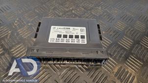 Używane Sterownik Body Control Opel Astra K Sports Tourer 1.6 CDTI 136 16V Cena € 79,99 Procedura marży oferowane przez Autodemontage Aandijk