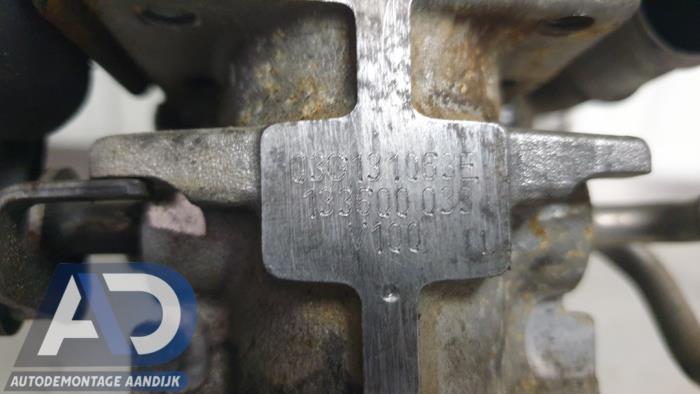 EGR-kylare från en Skoda Octavia Combi (1Z5) 1.9 TDI 2007