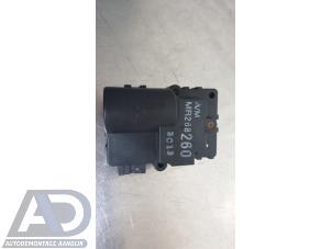 Gebruikte Kachelklep Motor Volvo V40 (VW) 1.8 16V Bi-Fuel Prijs € 19,99 Margeregeling aangeboden door Autodemontage Aandijk