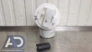 Begagnade Elektrisk bränslepump Dacia Jogger 1.0 TCe 110 12V Pris € 74,99 Marginaltabell erbjuds av Autodemontage Aandijk