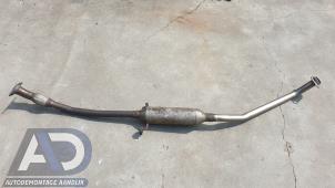 Begagnade Ljuddämpare, mitten Toyota Corolla (E12) 1.4 D-4D 16V Pris € 74,99 Marginaltabell erbjuds av Autodemontage Aandijk