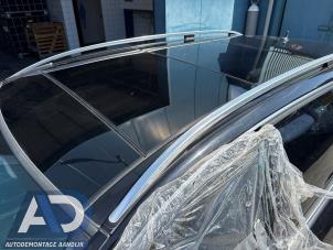 Gebruikte Dakrail set Mercedes C Estate (S204) 1.8 C-250 CGI 16V Prijs € 99,99 Margeregeling aangeboden door Autodemontage Aandijk