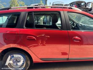 Gebruikte Portier 4Deurs rechts-achter Dacia Logan MCV II/Sandero Wagon (7S) 0.9 TCE 12V Prijs € 249,99 Margeregeling aangeboden door Autodemontage Aandijk