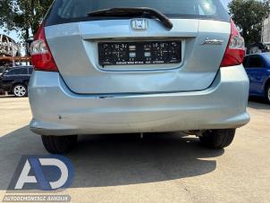 Begagnade Bakre stötfångare Honda Jazz (GD/GE2/GE3) 1.2 i-DSi Pris € 64,99 Marginaltabell erbjuds av Autodemontage Aandijk
