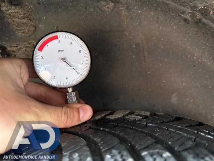 Zestaw obreczy sportowych z Citroën C3 (SX/SW) 1.2 Vti 12V PureTech 2017