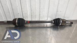 Begagnade Drivaxel, vänster fram Mitsubishi Space Star (A0) 1.2 12V Pris € 49,99 Marginaltabell erbjuds av Autodemontage Aandijk