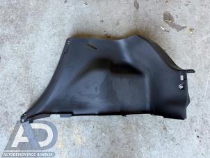 Begagnade Baklucka, isolering, höger Mitsubishi Space Star (A0) 1.2 12V Pris € 74,99 Marginaltabell erbjuds av Autodemontage Aandijk