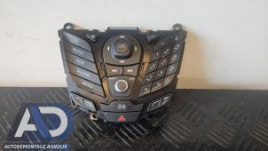 Gebruikte Radiobedienings paneel Ford Fiesta 6 (JA8) 1.0 SCI 12V 80 Prijs € 39,99 Margeregeling aangeboden door Autodemontage Aandijk