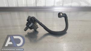 Begagnade Bränsletryckssensor Citroen Berlingo Cinqspace, Multispace 1.6 BlueHDI 120 Pris € 29,99 Marginaltabell erbjuds av Autodemontage Aandijk