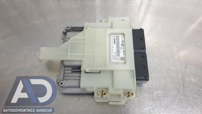 Dator, motorstyrning från en Land Rover Discovery Sport (LC) 2.0 TD4 180 16V 2020