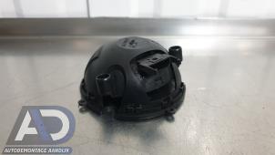 Gebruikte Module elektrische spiegel Mercedes C Estate (S204) 1.8 C-250 CGI 16V Prijs € 24,99 Margeregeling aangeboden door Autodemontage Aandijk