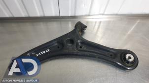 Gebruikte Draagarm links-voor Ford EcoSport (JK8) 1.0 EcoBoost 12V 125 Prijs € 49,99 Margeregeling aangeboden door Autodemontage Aandijk