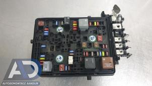 Gebruikte Zekeringkast Opel Astra K Sports Tourer 1.0 Turbo 12V Prijs € 134,99 Margeregeling aangeboden door Autodemontage Aandijk