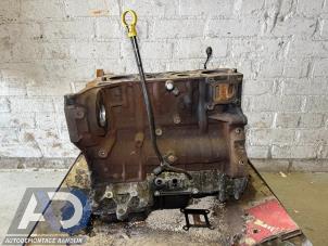 Używane Dolny blok silnika Ford Mondeo III Wagon 2.0 TDCi 130 16V Cena € 149,99 Procedura marży oferowane przez Autodemontage Aandijk