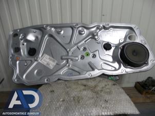 Begagnade Fönstermekanism, 2-dörrars, vänster fram Fiat Stilo Pris på förfrågan erbjuds av Autodemontage Aandijk